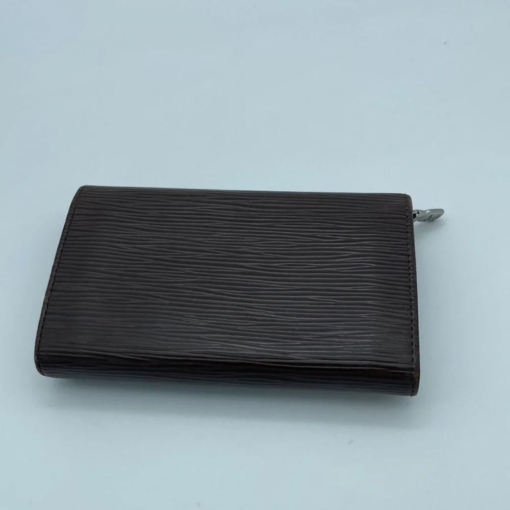 LOUIS VUITTON DARK BROWN EPI WALLET